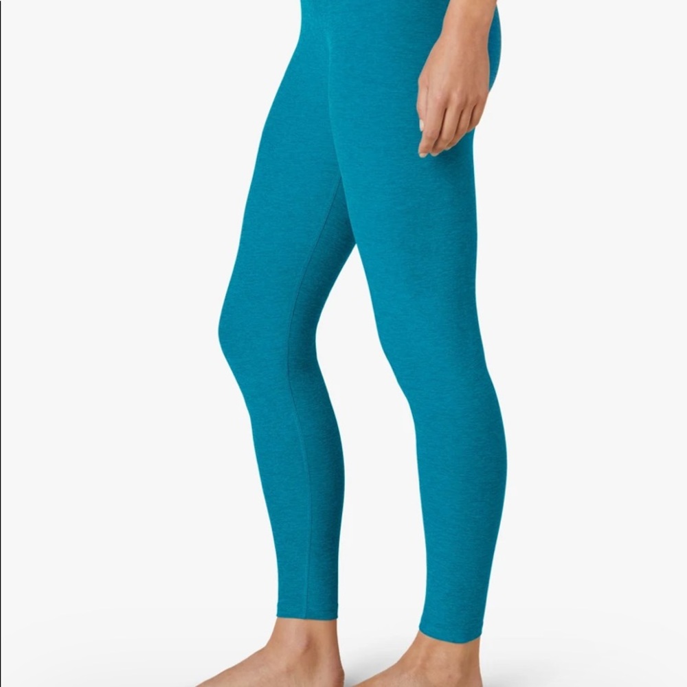 Beyond yoga leggings